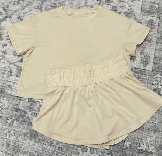 Cropped Tee and Ruffle High Waist Skort Set - Cream color
