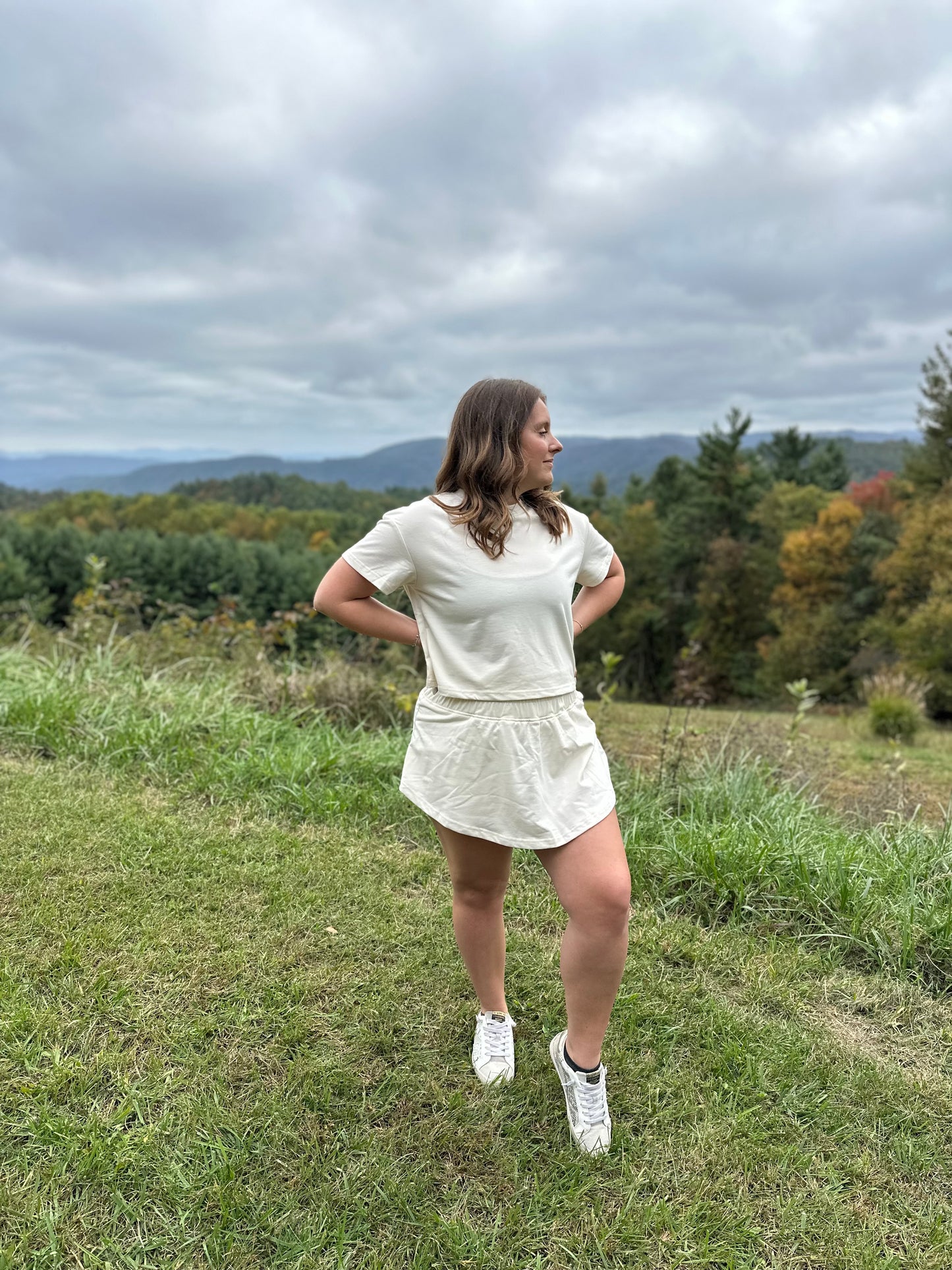 Cropped Tee and Ruffle High Waist Skort Set - Cream color